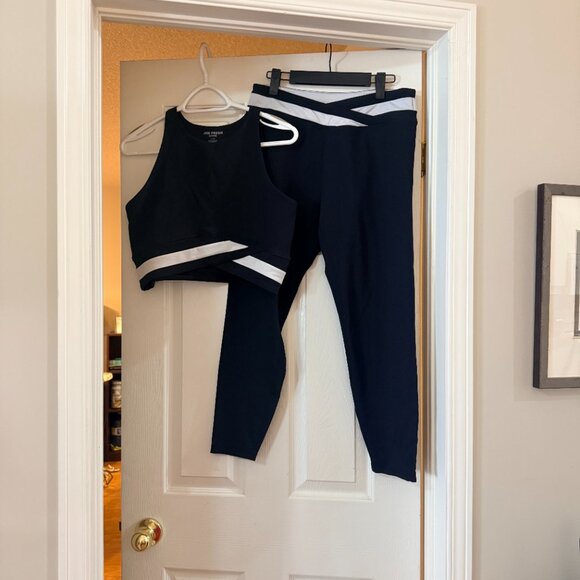 Joe Fresh - Ribbed Workout Matching Set - Size Large - Picture 2 of 2